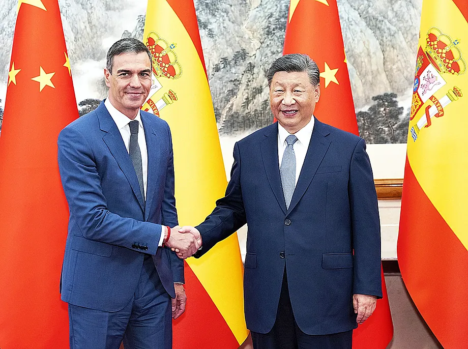 China acusa al presidente Trump de extorsionar al mundo