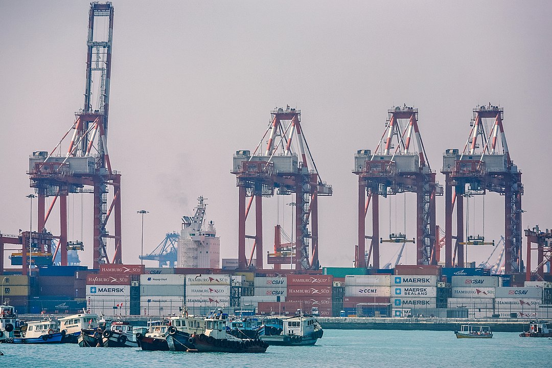 Perú registra superávit comercial de USD 6.886 millones en el primer trimestre de 2025
