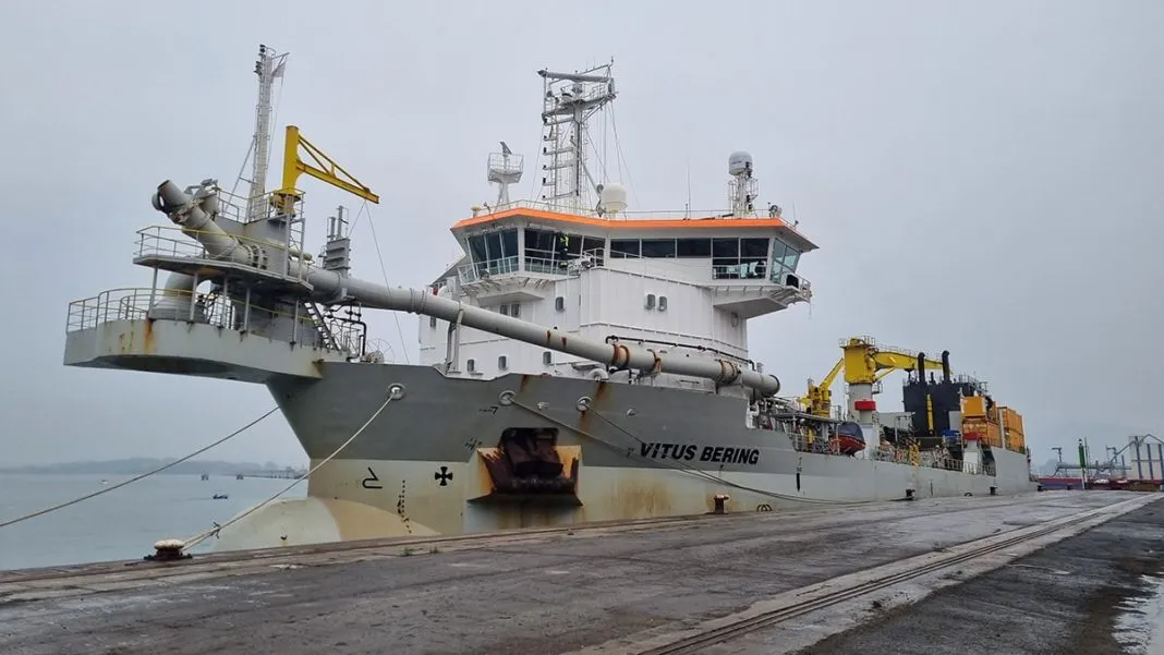 Puerto de Santander inicia trabajos de dragado para garantizar la seguridad
