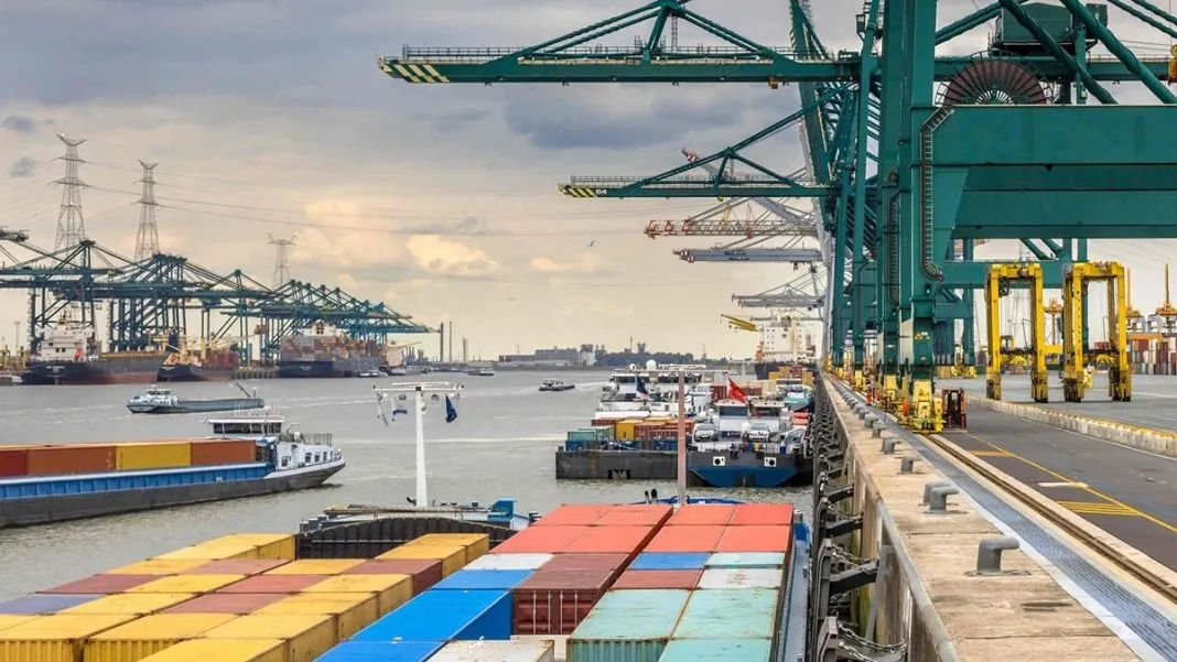 Drewry alerta sobre creciente congestión en principales puertos del Norte de Europa