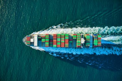 HD Hyundai Samho Heavy Industries construirá dos portacontenedores