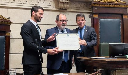 Presidente de PortosRio recibe el título de Ciudadano Honorario de Río de Janeiro