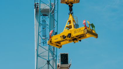 Terminal Marítima de Mazatlán incorpora nuevos spreaders Bromma
