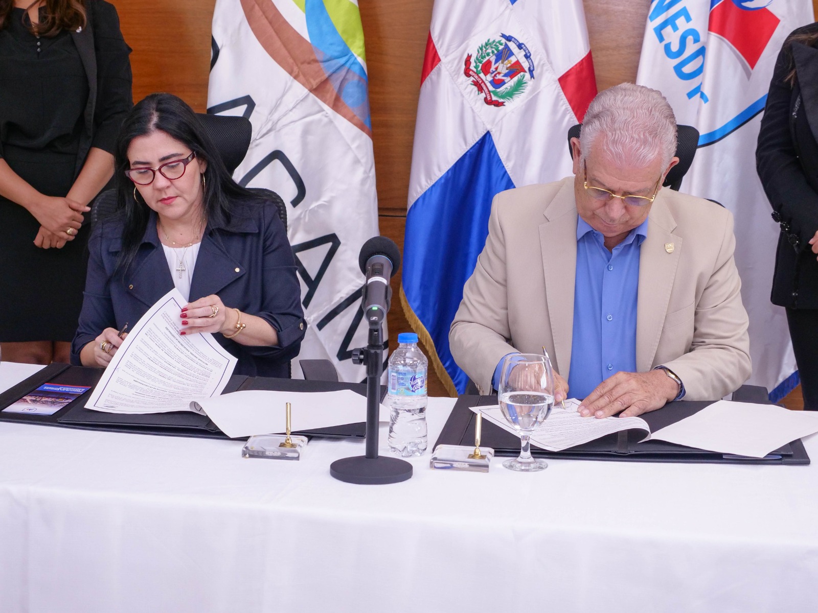 INESDYC y ADACAM firman acuerdo para fortalecer el Comercio Marítimo Internacional