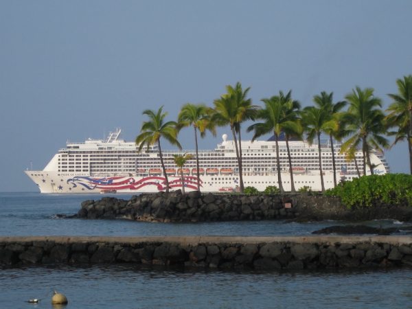 Industria de cruceros presenta demanda contra el Estado de Hawaii