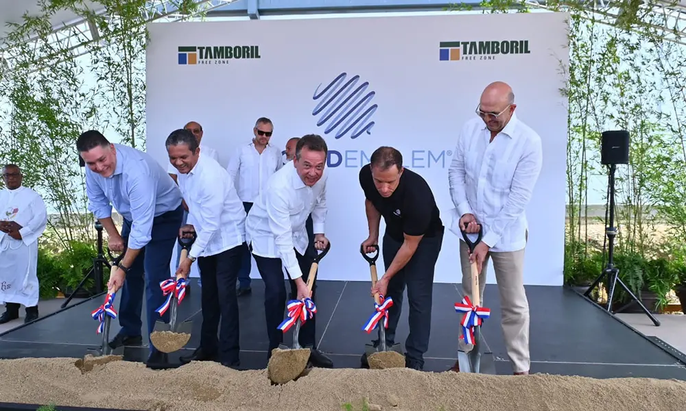 World Emblem International inicia construcción de nueva planta en Tamboril, Santiago