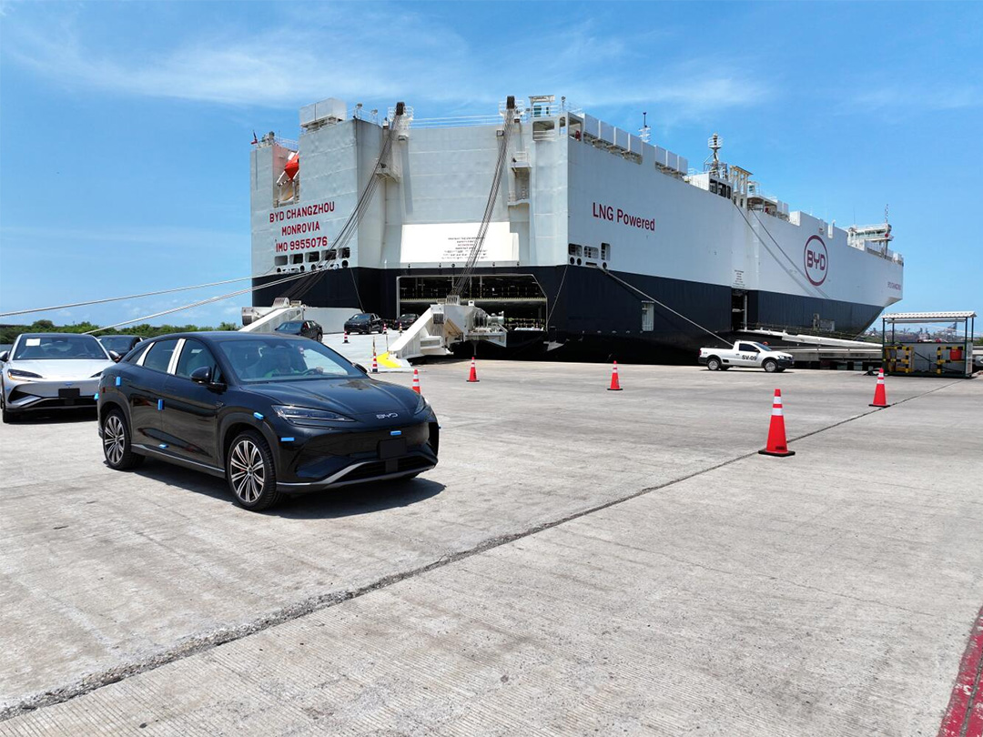 Puerto Lázaro Cárdenas consolida liderazgo automotriz y logístico