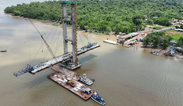 Brasil: Detienen al capitán de remolcador que colisionó con estructuras de puente