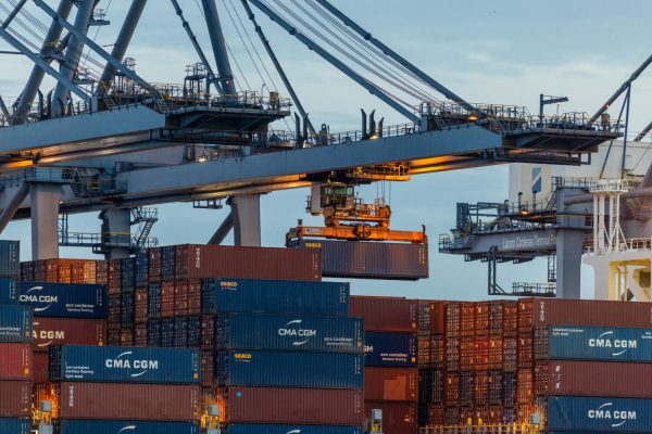 Puerto de Lázaro Cárdenas moviliza 19.3 millones de toneladas al cierre de agosto