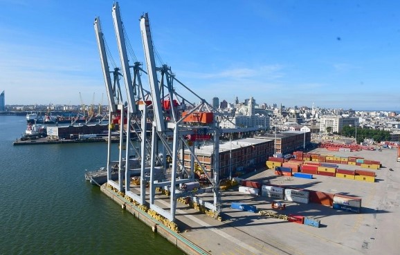 Terminal Cuenca del Plata detiene atención a camiones por paro nacional