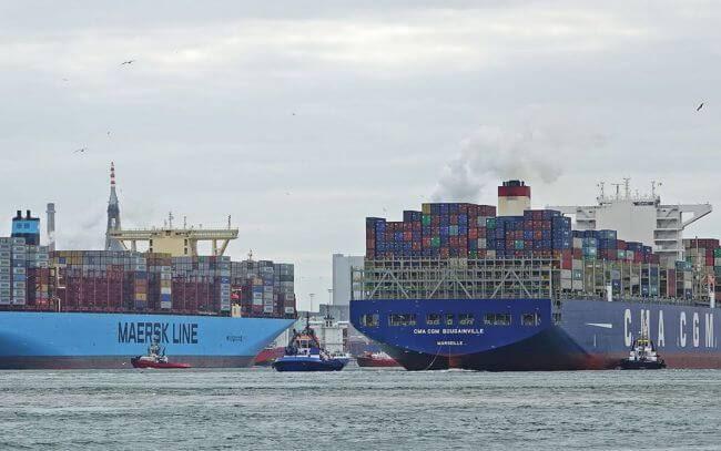 Maersk concreta acuerdo de cesión de espacios con CMA CGM en servicio Oceania