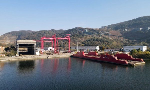Jiangsu Jiuzhou Shipbuilding entrega buque de 1.056 TEU a Zhejiang Hongyu Shipping