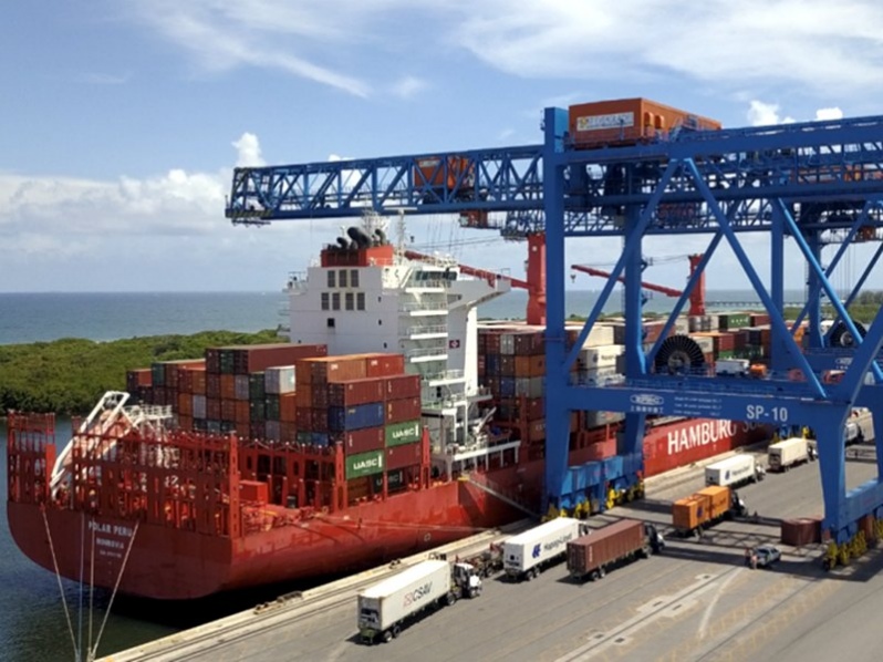 Hanseatic Global Terminals concreta la adquisición total de Florida International Terminal