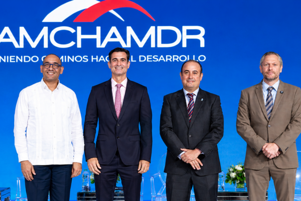 HIT Puerto Río Haina destaca el papel estratégico de la logística dominicana durante Visión de Negocios 2026