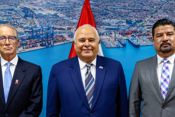 Guatemala y Perú fortalecen cooperación portuaria